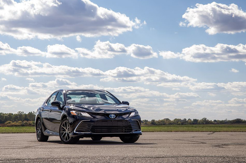 toyota-camry-07.jpg